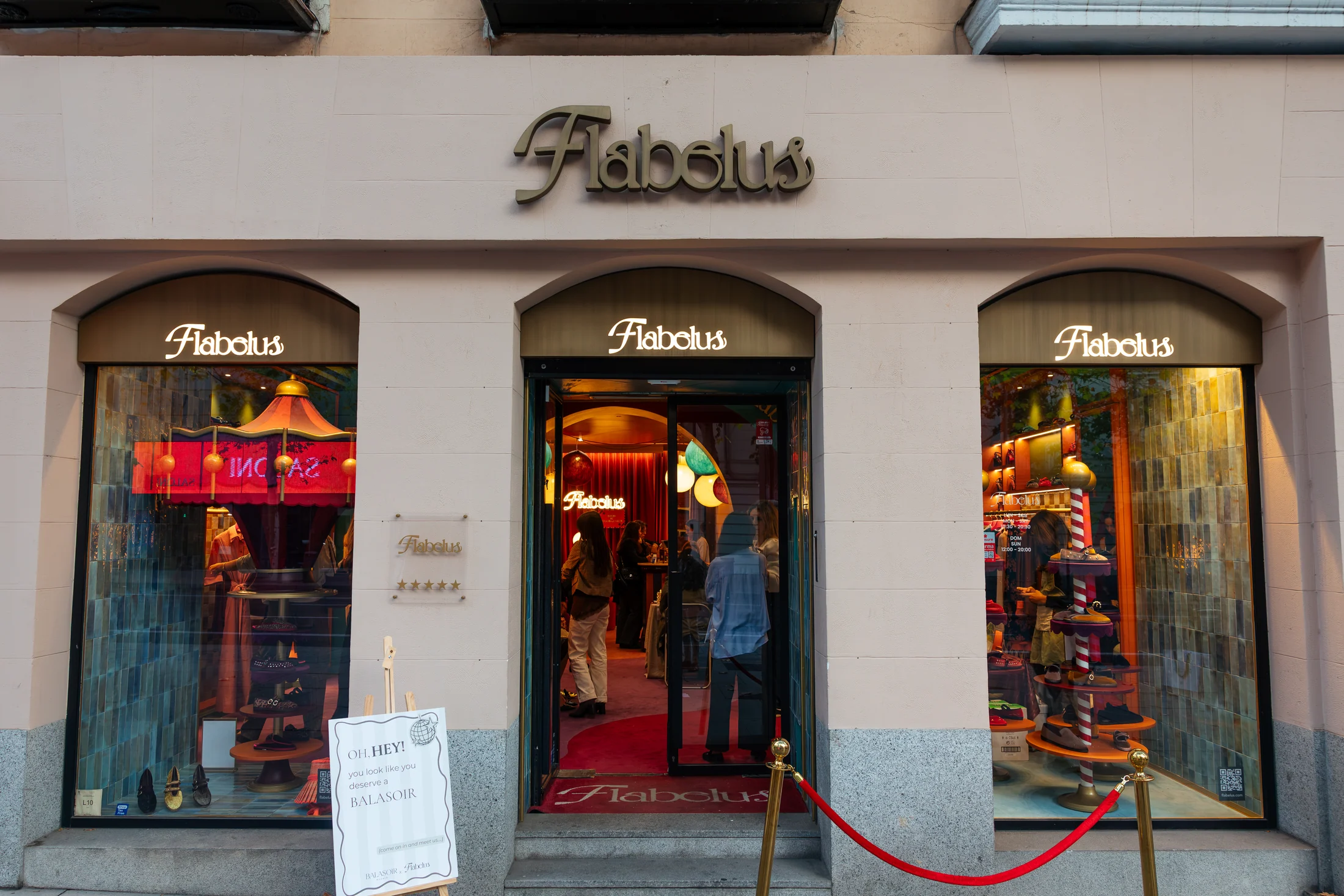 Flabelus storefront during the event in Madrid, photographed by Ludovic Delot