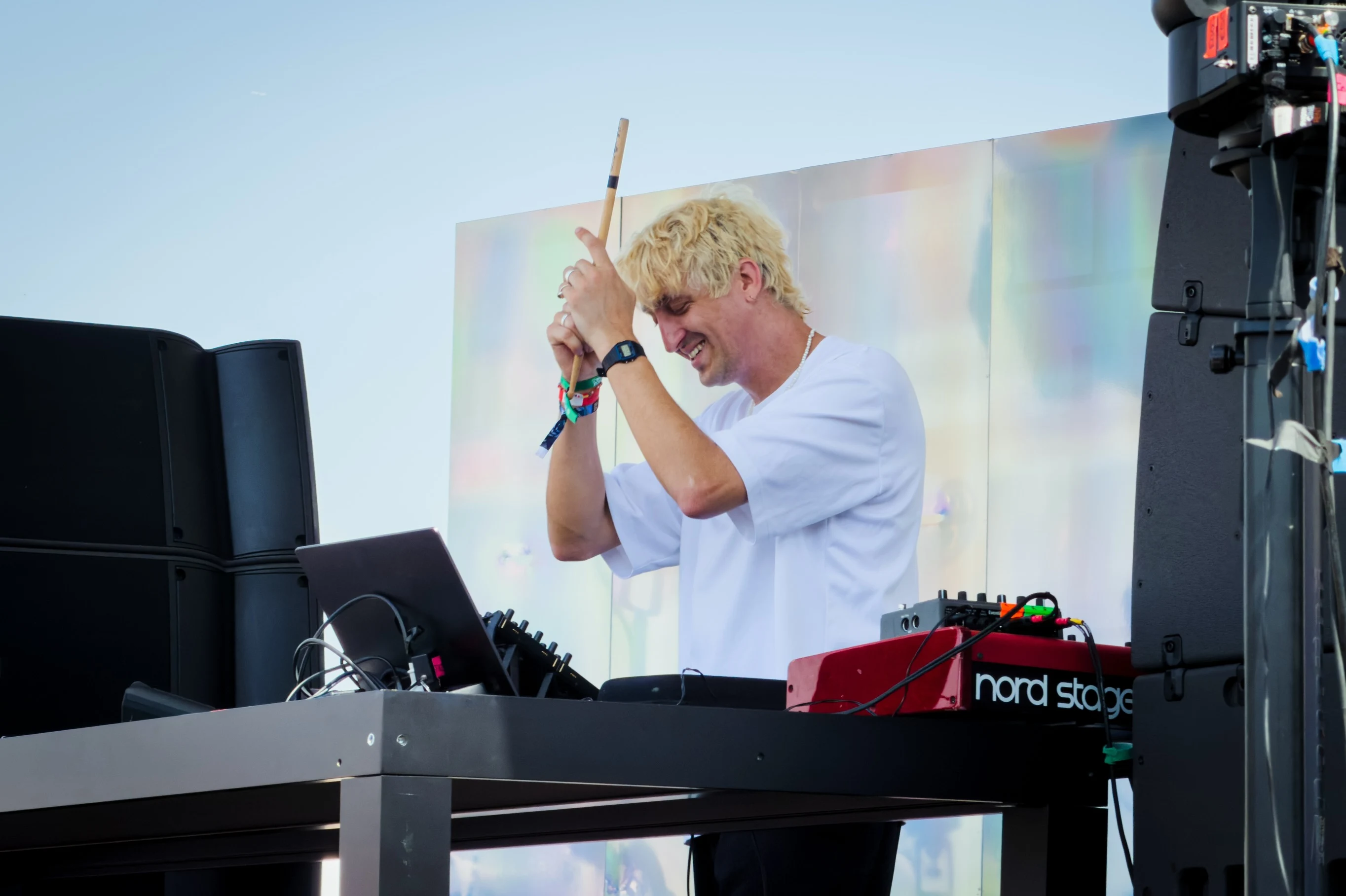 Parra for Cuva performing at Cercle Festival 2026, photographed by Ludovic Delot · frame 1