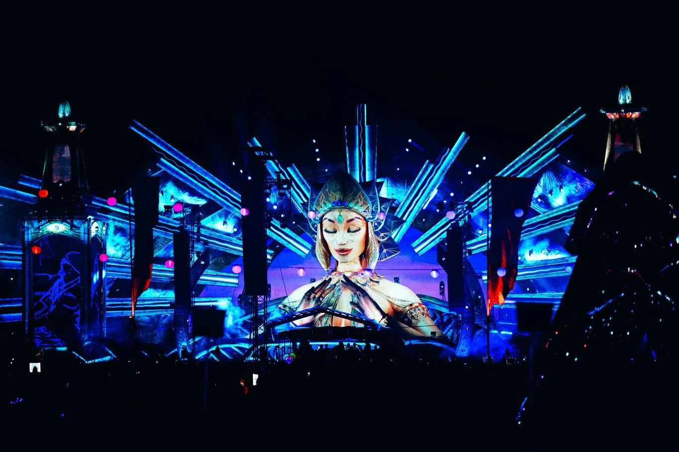Wasteland at EDC México 2024, photographed by Ludovic Delot · frame 1