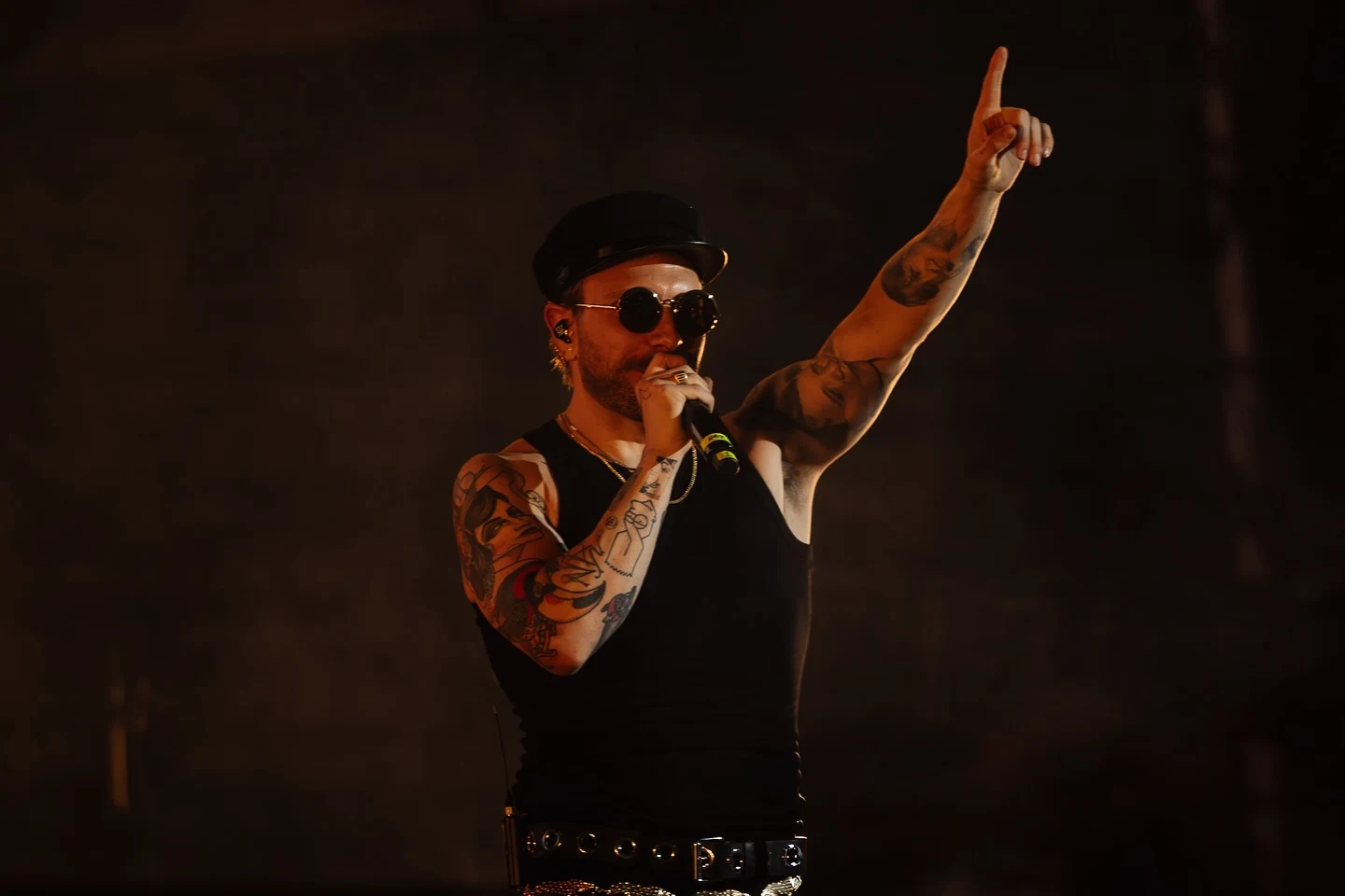 Sabino performing at Vive Latino 2024, photographed by Ludovic Delot · frame 2
